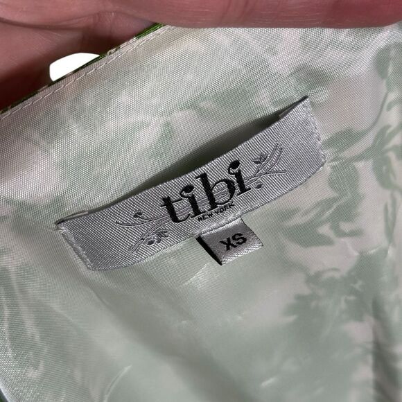 Tibi New York Green & White Silk Floral Print Wrap Style Blouse - Picture 13 of 14